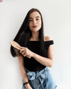 LOCZEK BAMBOO BRUSH – szczotka bambusowa z włosiem dzika