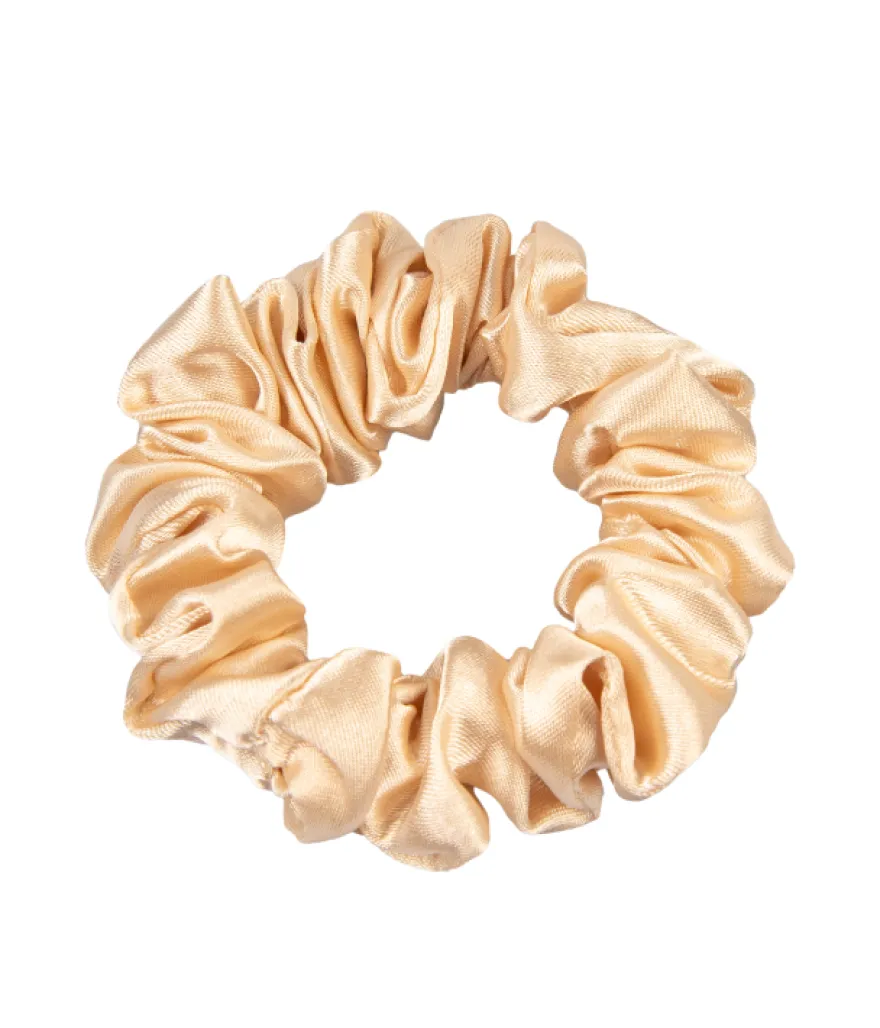 ONLYGHD MAŁA SATYNOWA SCRUNCHIE – gumka do włosów w kolorze szampańskim