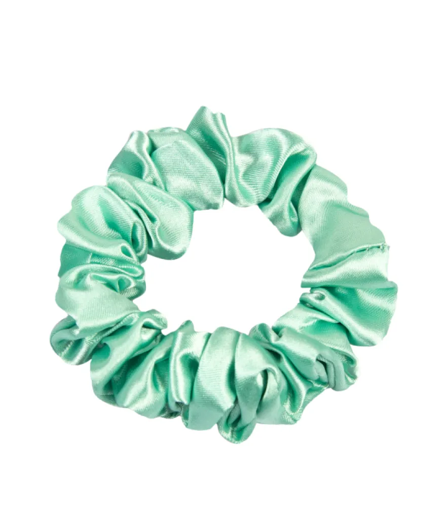 ONLYGHD MAŁA SATYNOWA SCRUNCHIE – gumka do włosów w kolorze miętowym
